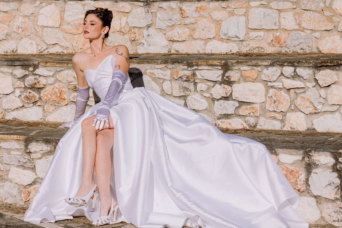 Νυφικό του οίκου Lali Mainas στην περιοχή Λάρισα
